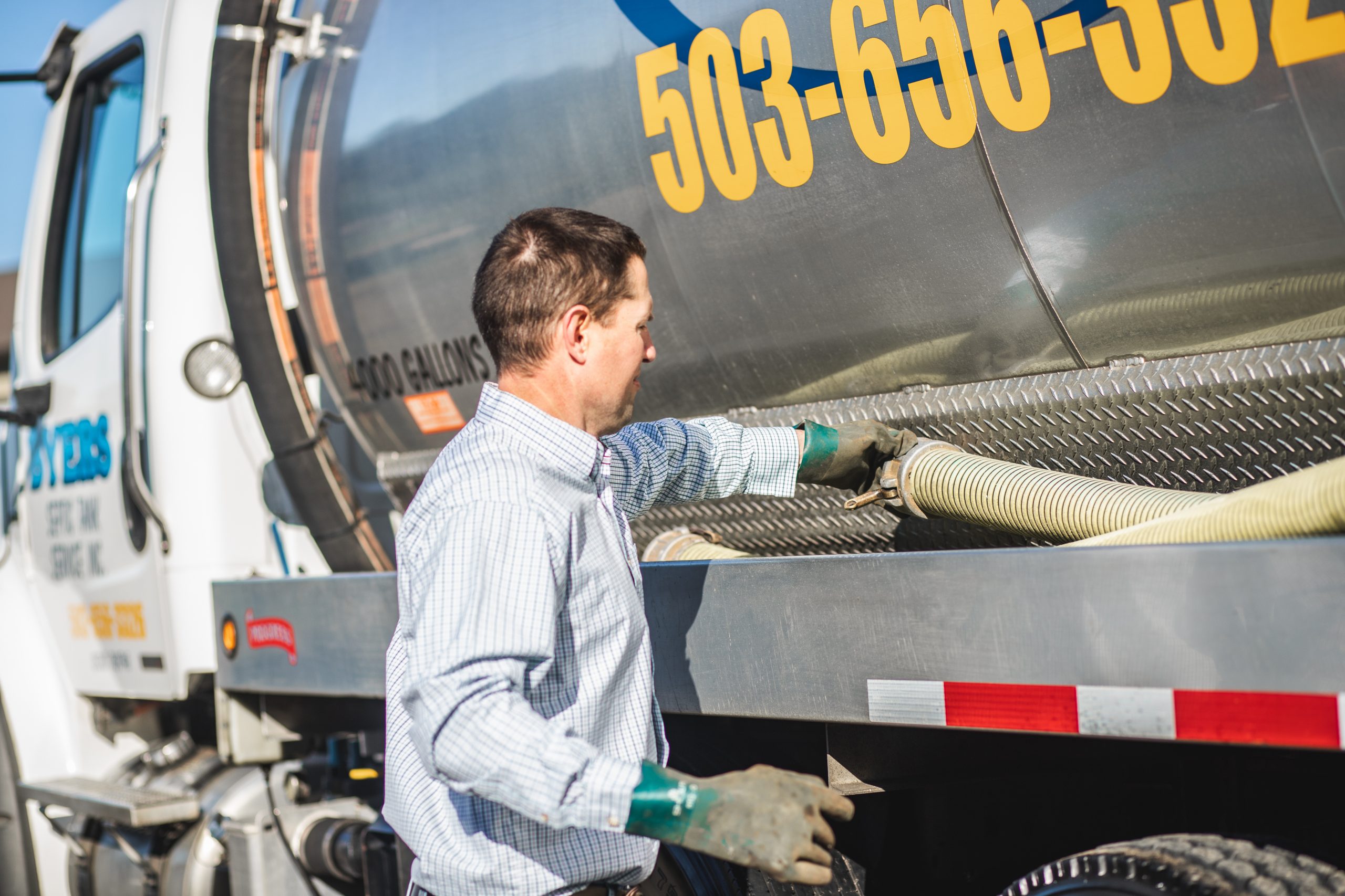 Image of Byers Canby Septic Tank Services at work